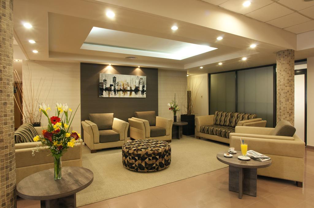 Land Express Neuquen Otel Dış mekan fotoğraf